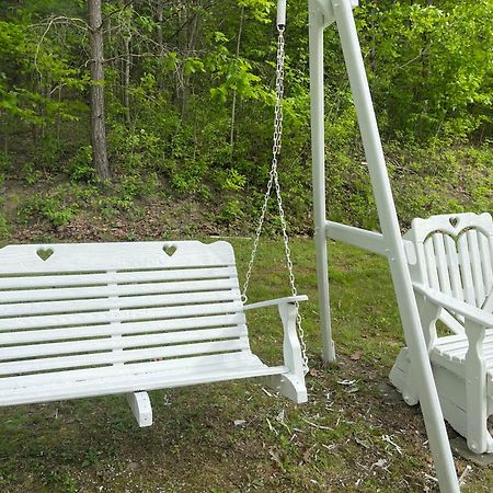 Keuka Lake Views And Hiking Hammondsport Exterior photo