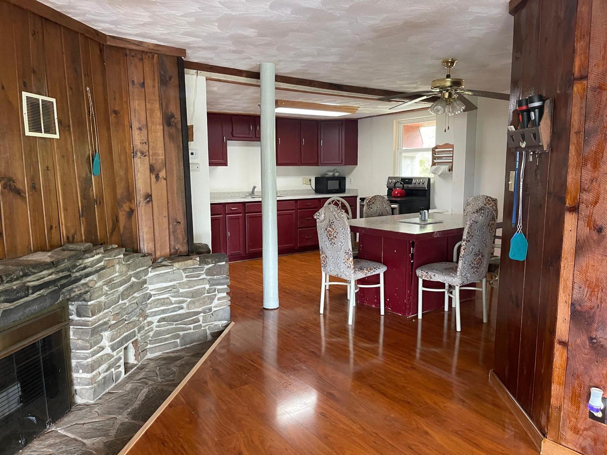 Keuka Lake Views And Hiking Hammondsport Exterior photo