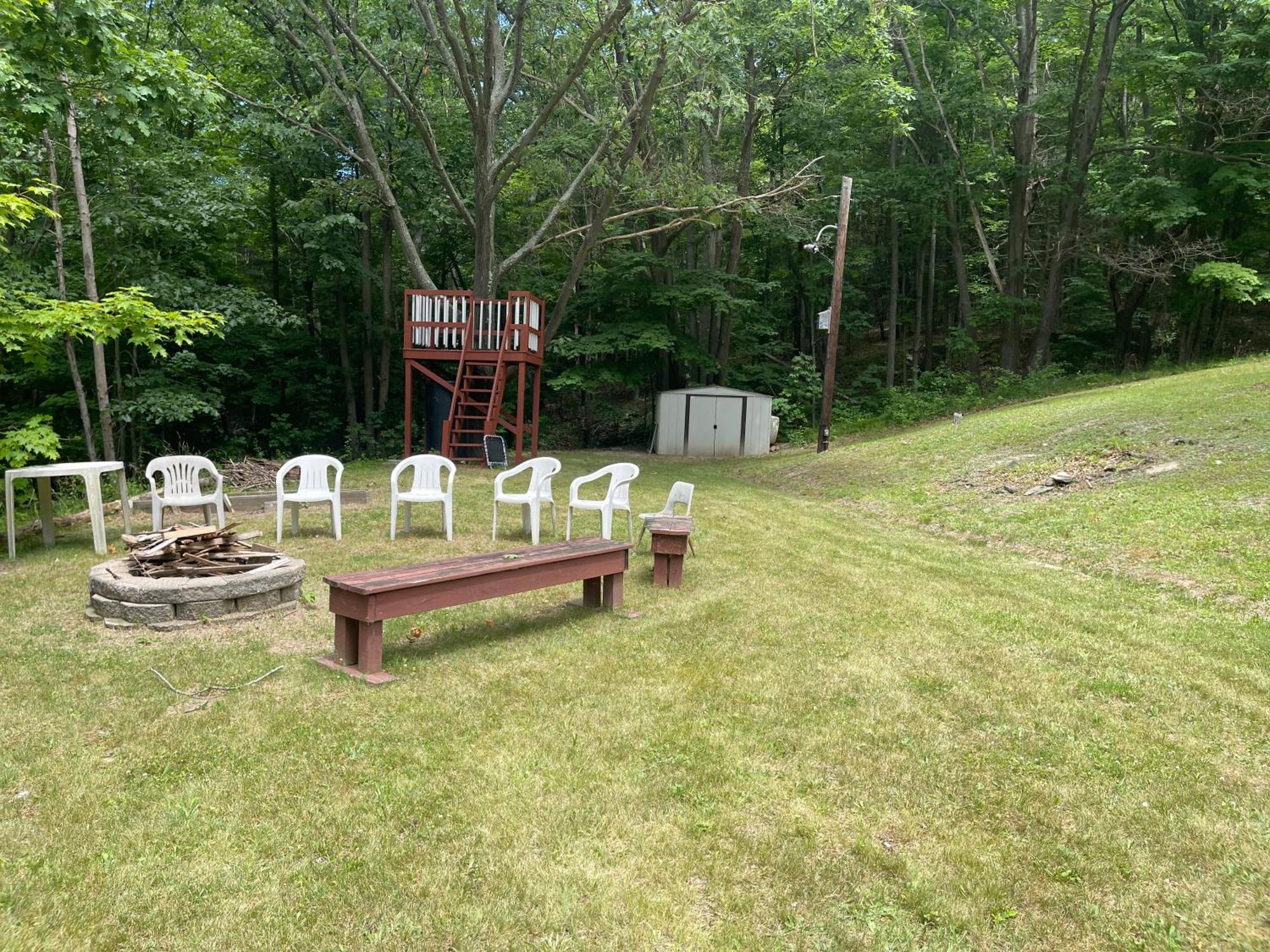 Keuka Lake Views And Hiking Hammondsport Exterior photo