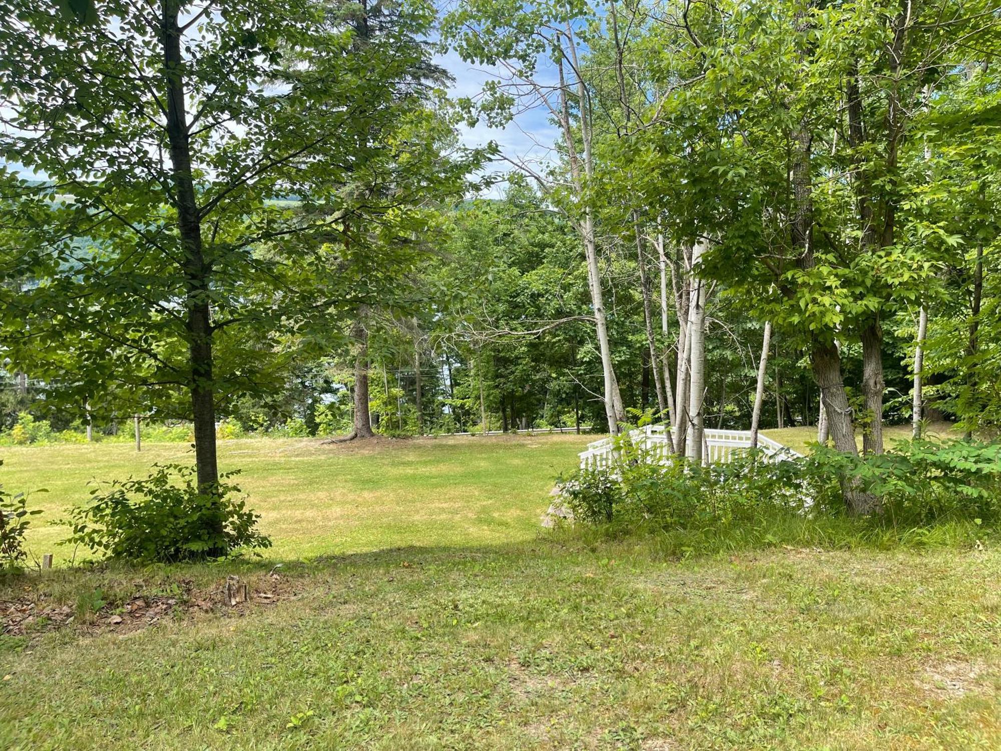Keuka Lake Views And Hiking Hammondsport Exterior photo